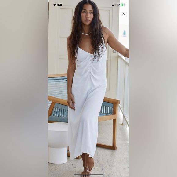 Roxy Dresses & Skirts - Roxy beach dress XL white